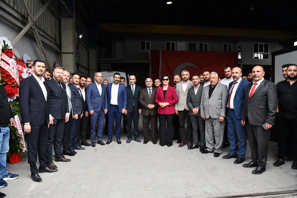 AkpartiAnkara's tweet photo. İl Başkanımız @hakanhanozcan, Milliyetçi Hareket Partisi Ankara İl Başkanı @TurgayBastug, Yenimahalle İlçe Başkanımız @a_kadiraydogan ile birlikte, MHP Yenimahalle İlçe Başkanı @dursundincerr’in Bozkurtlar Geri Dönüşüm Şirketi açılışına katılım sağladı. https://t.co/OJdjoiV1T6