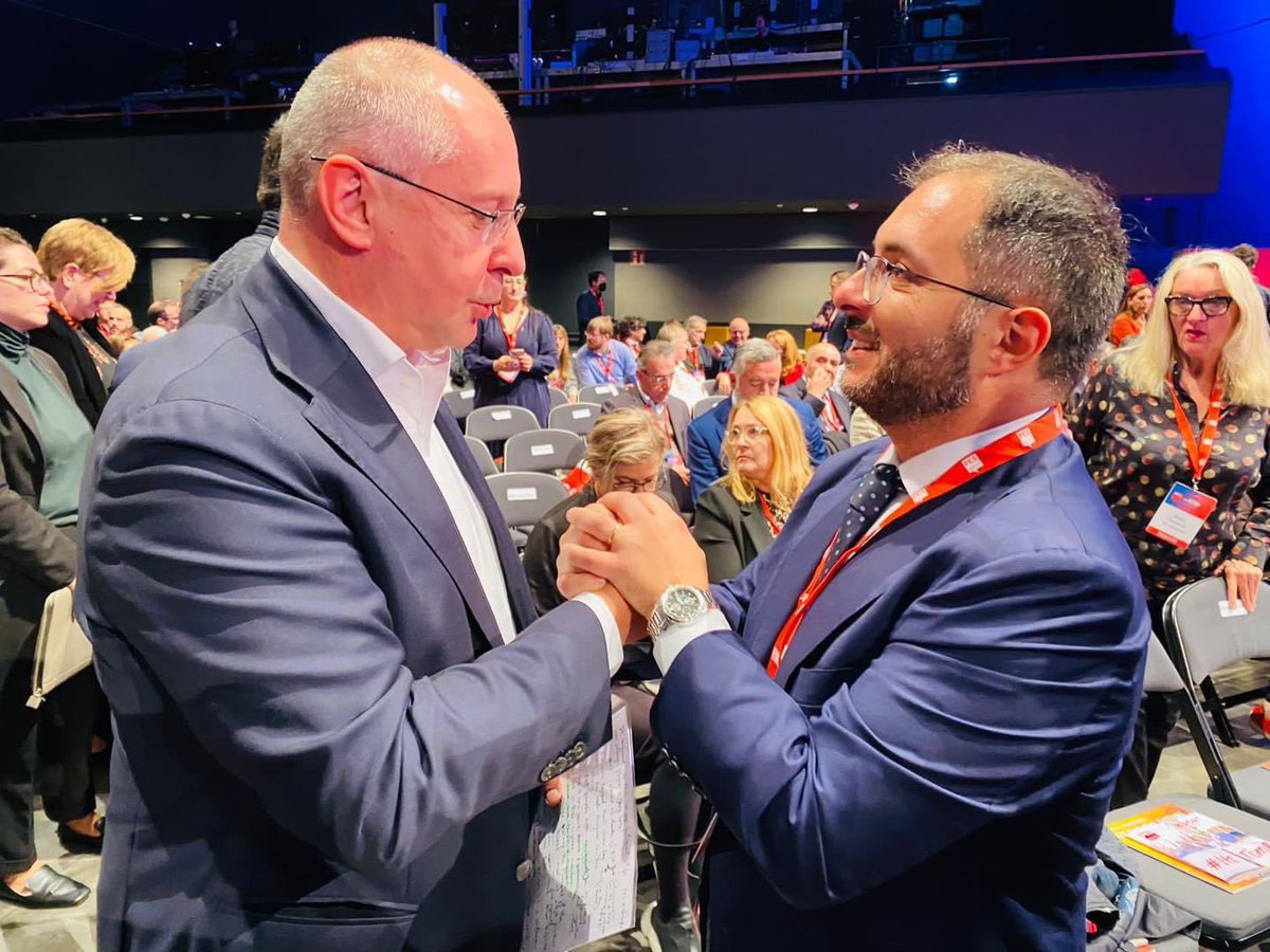 Al Congresso del <a href="/PES_PSE/">PES 🌹🇪🇺</a>. Un forte grazie a <a href="/SergeiStanishev/">Sergei Stanishev</a> per il grande lavoro svolto in questi anni.