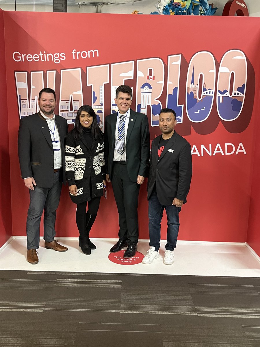 JulieGarner1's tweet photo. #Techtoberfest was fun working celebration of the incredible innovation happening in #Ontario & #Canada. TY @Communitech. @berryonline @BardishKW @Andrew_Dowie @mikeharrisjrpc @Weber4Waterloo @Francis_Drouin Jess Dixon. https://t.co/z50BoI2WWO