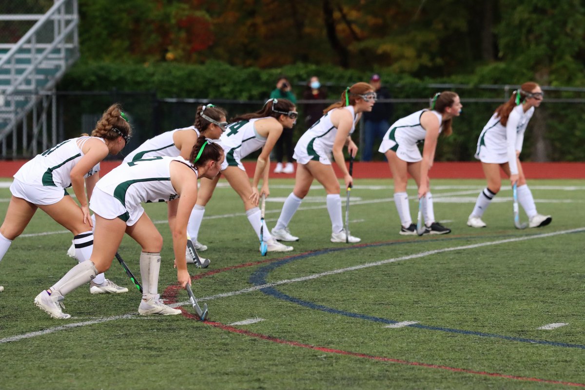 YorktownCSD's tweet photo. Great effort by our varsity field hockey team last night! https://t.co/nexmTQ1QU8