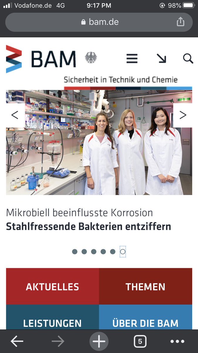MicroBunologist's tweet photo. Over the past 5 years, I met some of the greatest people &amp; I feel lucky to call them my friends. Thanks @AndreaKoerdt  for always encouraging me. Thank you to everyone @BAMResearch for accepting this Canadian as your colleague with immense support. Excited to see you in 🇳🇴. https://t.co/oPPW2jXRjF