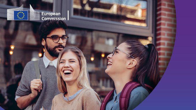 CDE_USPCEU's tweet photo. #EuropeanStudentCard: Una iniciativa para ayudar a los estudiantes y las instituciones mediante la simplificación de los procesos administrativos y la mejora de la digitalización #CDEuropa
👉https://t.co/MIks1nNykg https://t.co/rxwXfjkE9a