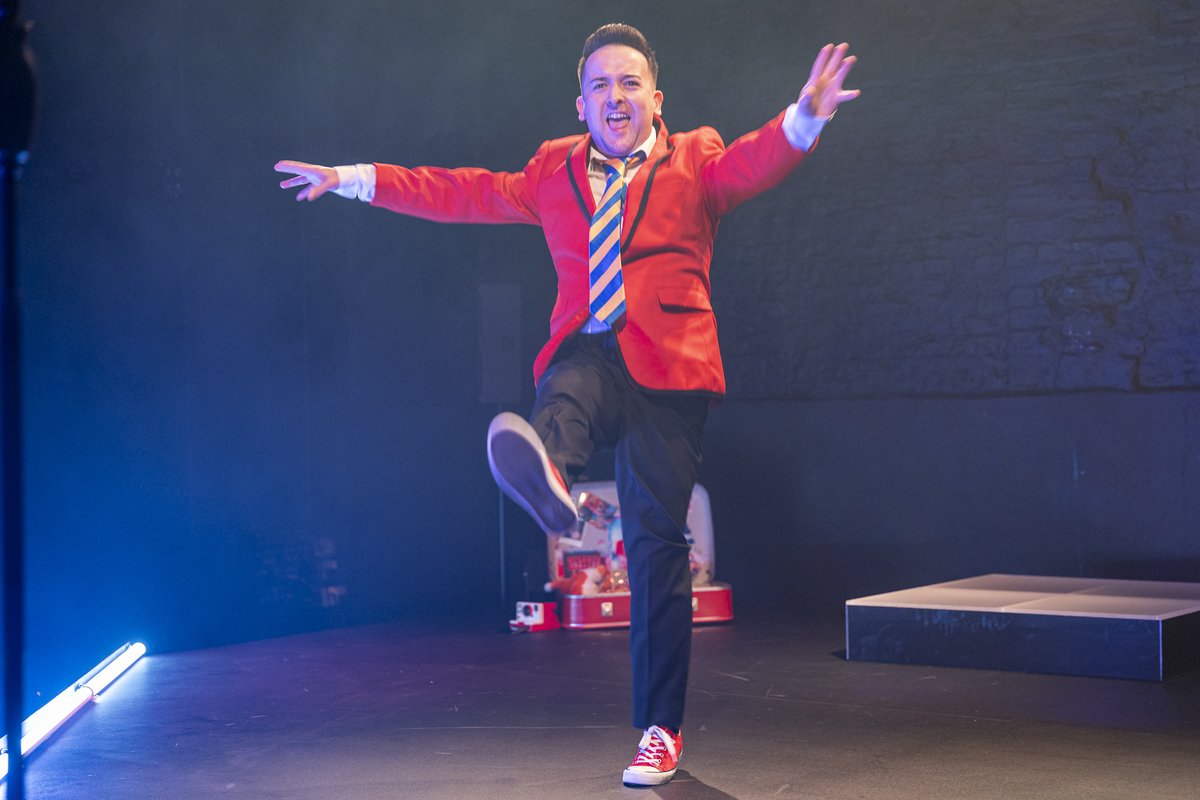 thesixtwenty's tweet photo. Get your Fri-Yay! on with Redcoat Lewis' Banging Playlist!
Feat. all those essential party tunes that get you up on your feet and dancing the night away (like it's Bognor, 2012!)
Tunes here: https://t.co/k6PH8YrUm0...
#ExtraSparkle โจโจ https://t.co/5YnU0PbPeZ