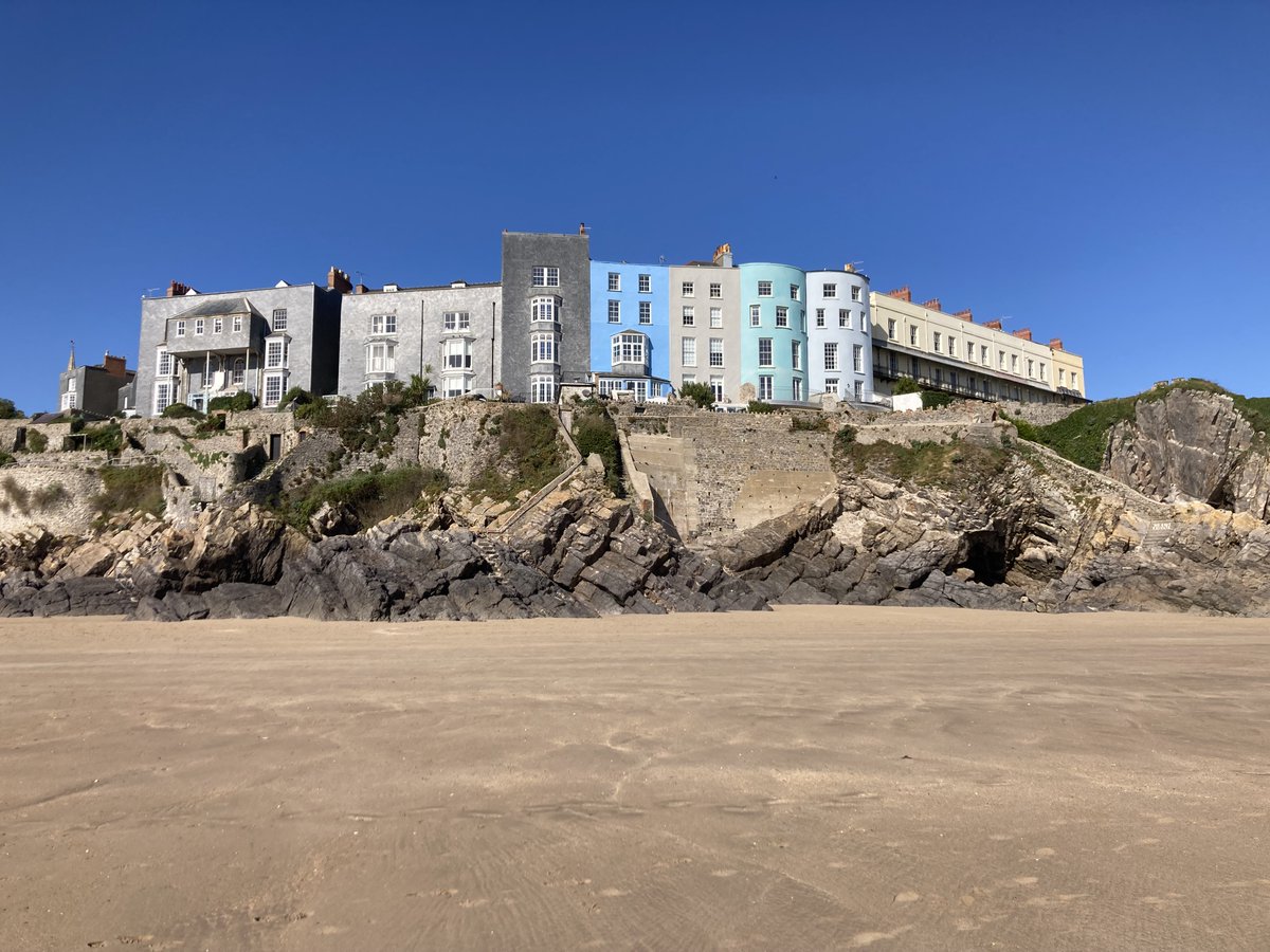 APASixthForm's tweet photo. Y13 #Geography #fieldtrip to #Wales #alevels #coastal https://t.co/r6K26SwtKQ