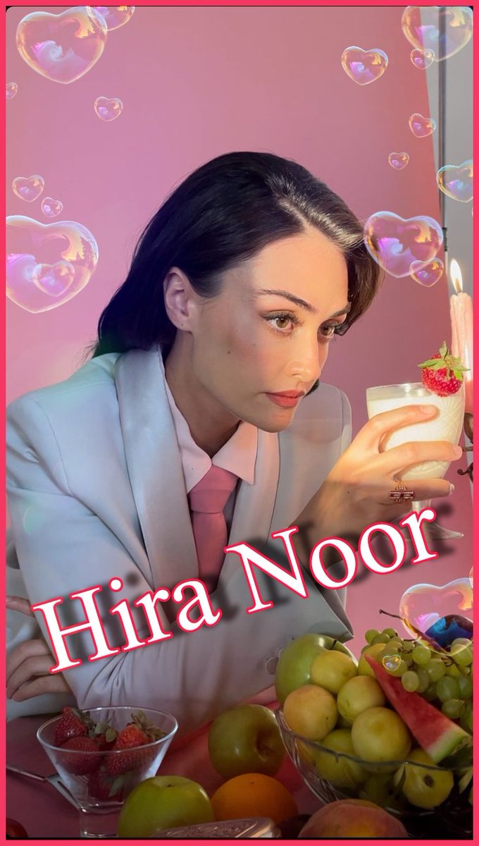 HiraNoor35's tweet photo. اندھیروں میں رہتے ہوئے بھی 

روشن رہنے کا بہت شوق تھا اسے،

چاہتی تھی کہ بنا آسمان کے بھی 

سب کے لیے چاند وہ بنی رہے! 💖✨🥀

#_____حرا_نور 💖✨🥀 https://t.co/aA2lsoETup