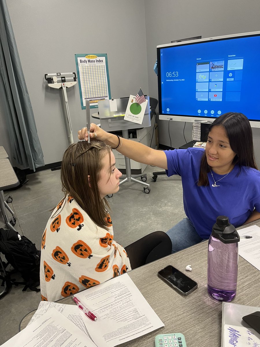 NurseVenner's tweet photo. Medical Assisting students are learning about the Rinne and Weber test! #CardinalCTE #CardinalsRise #MelissaSchools #REDRED https://t.co/SVA4Nc3uSz