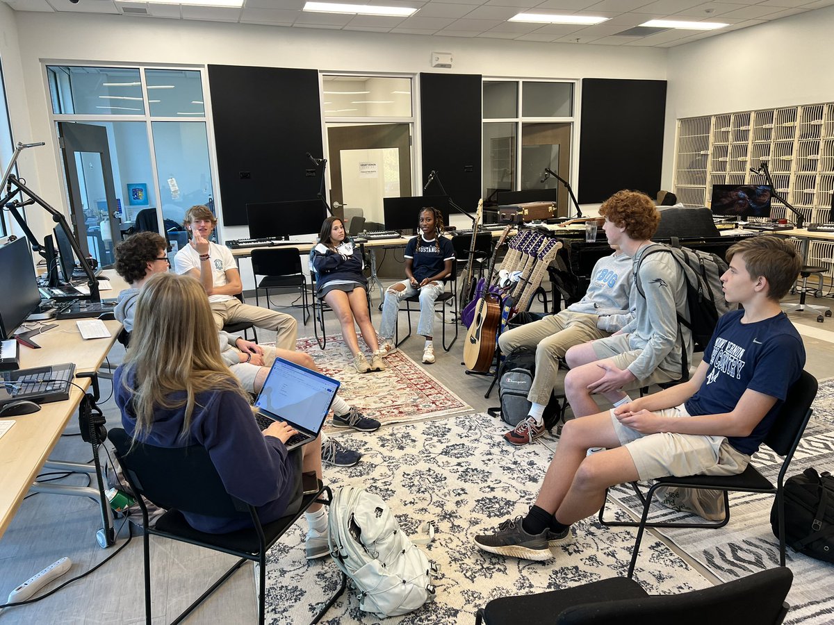 Marie Graham tweet media