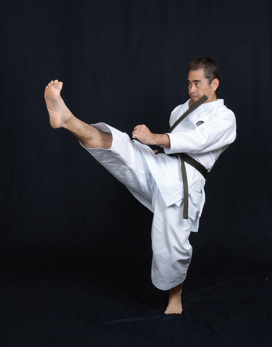 AMarcialesCom's tweet photo. Shihan Kevin Funakoshi 4ta generación de descendientes, en Mexico ❗️ éste es el seminario que estabas esperando para aprender Karate Do directo de la fuente 🇯🇵⛩ toda la info en https://t.co/QOte2Wq0cd #karate #artesmarciales #shotokan #judo #funakoshi #taekwondo https://t.co/vLpRLHRpK1