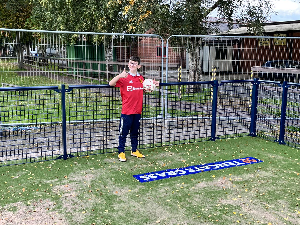 St Chris Wrexham tweet media