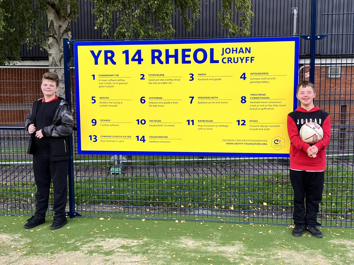 St Chris Wrexham tweet media