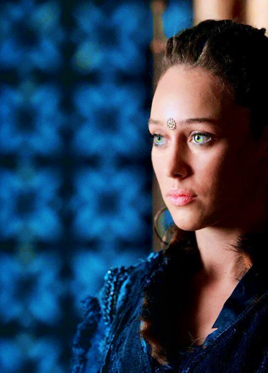 Alycia Debnam-Carey as Heda  Lexa kom Trikru ✨⚔️✨☸️✨⚔️✨
