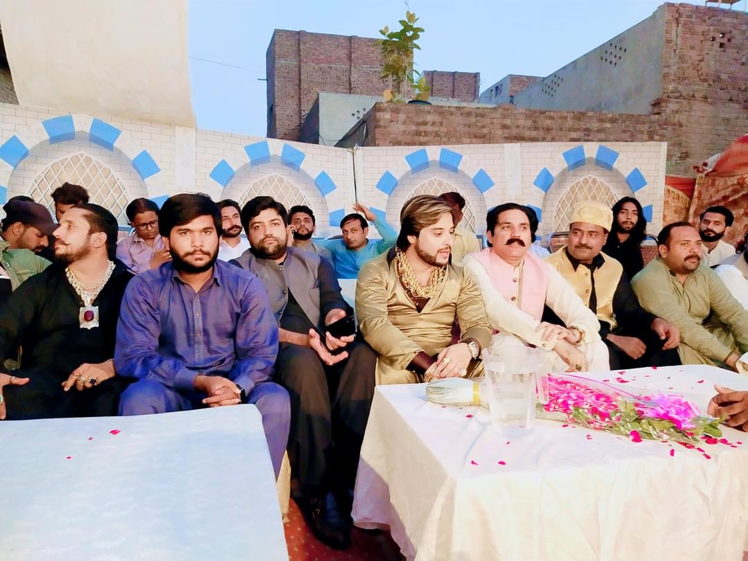 malikmanan321's tweet photo. #Wlcm
#KashifZameer
#Ch_Pervez_kamoka https://t.co/nQYBnhAwGX
