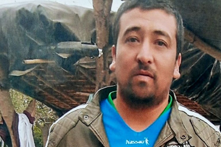 PCamuna's tweet photo. DESAPARICIÓN FORZADA. Finalmente, el juicio oral por la desaparición forzada de Luis Espinoza en mayo de 2020 en el Departamento Simoca comenzará el lunes 24 de octubre a las 9.30 ante el TOCF Tucumán. Serán enjuiciadxs 11 acusadxs, 9 de ellos policías https://t.co/3cN7BjHBw1