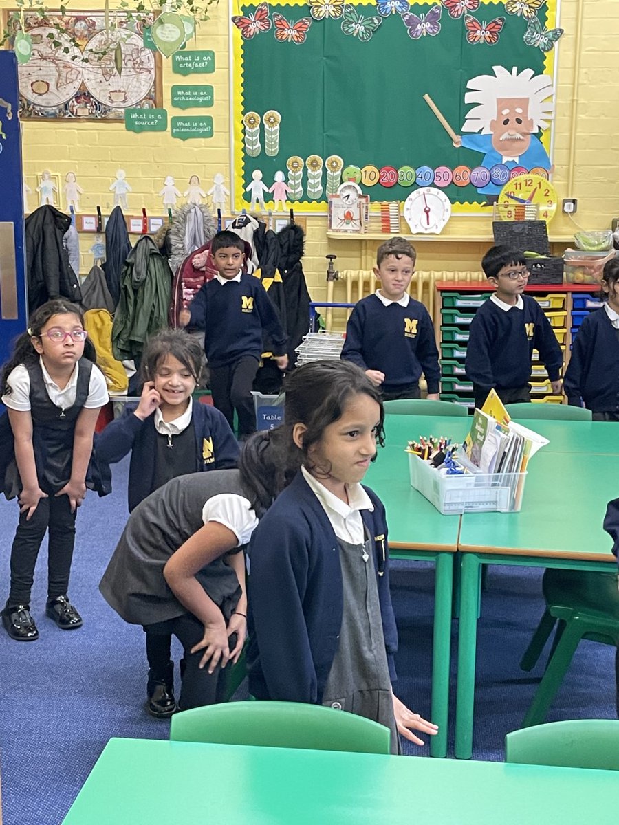 MedwayPrimary's tweet photo. Year 2 interpreting the dynamics of Grieg's "Hall of the Mountain King" by acting out the story of Peer Gynt to the music. #musiclessons #hallof the mountainking #somuchfun https://t.co/h2g2Qnatph