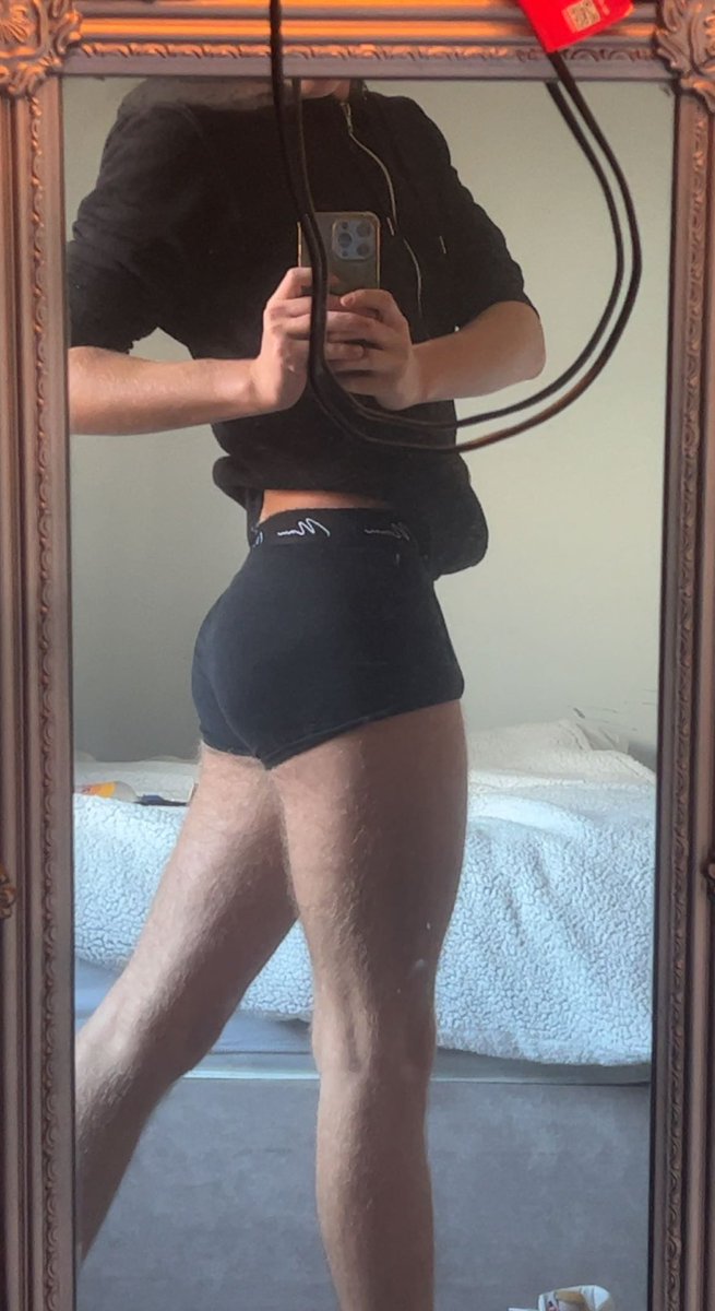 youngirish001's tweet photo. I don’t really know what else to post on here #gay #hot #teen #twink #bb https://t.co/W7Iji4e5u6