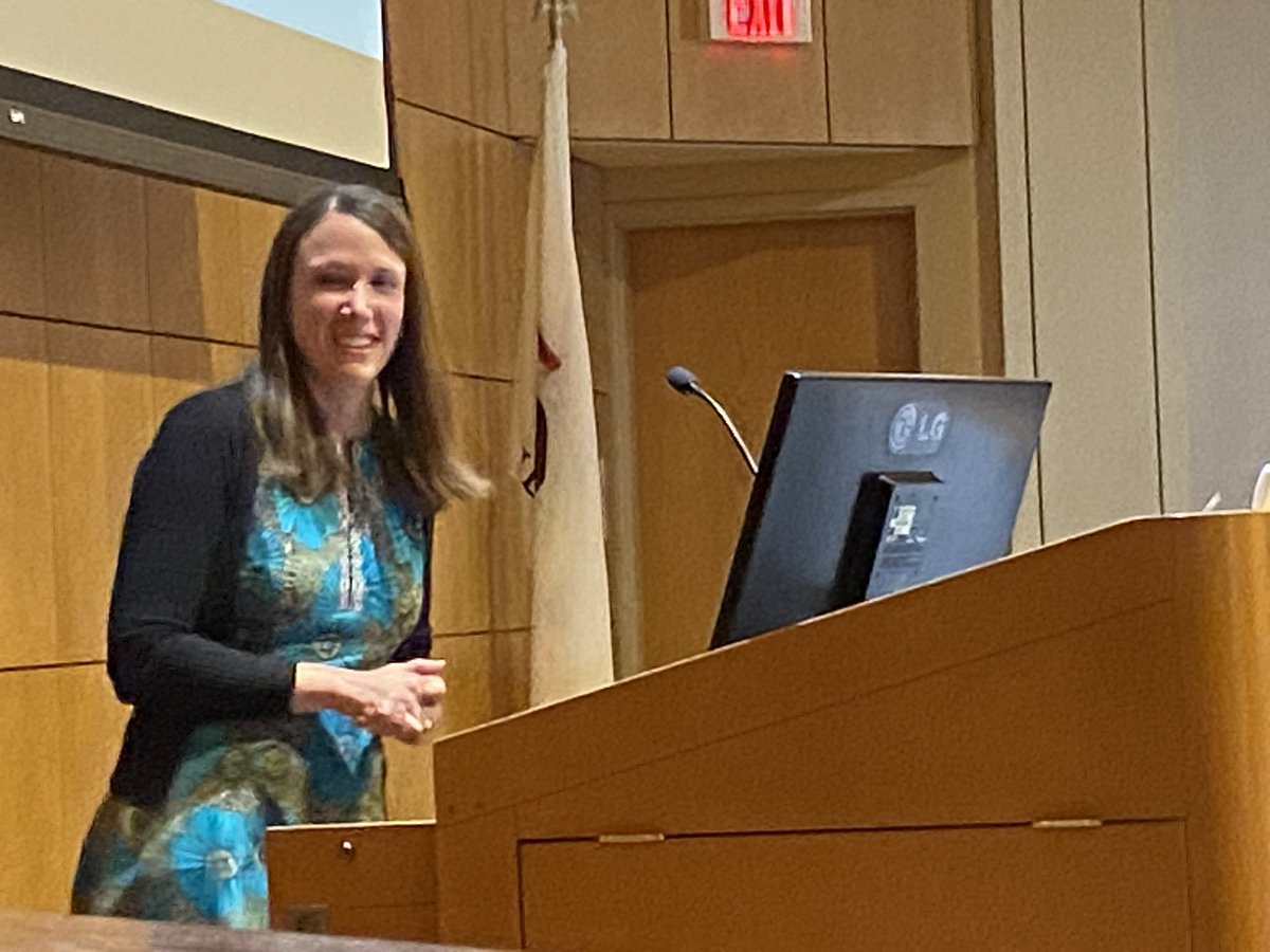 “There’s no minimum experience or degree required to be inspiring.” @Prof_F_Henshaw #ICTFL2022 <a href="/AATSPglobal/">AATSP</a> <a href="/UniversityofIl/">UniversityofIllinois</a>