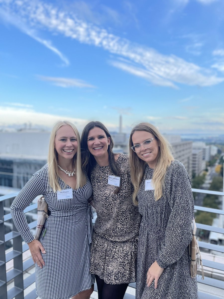 meganscheiderer's tweet photo. A gorgeous night on our DC office rooftop catching up with our East Coast and DC attorneys. Here with my partner Jen Dlugosz and soon-to-be partner Magda Patitsas.  #TeamHB @HuschBlackwell @jendlugosz https://t.co/ZKN9wH59xe