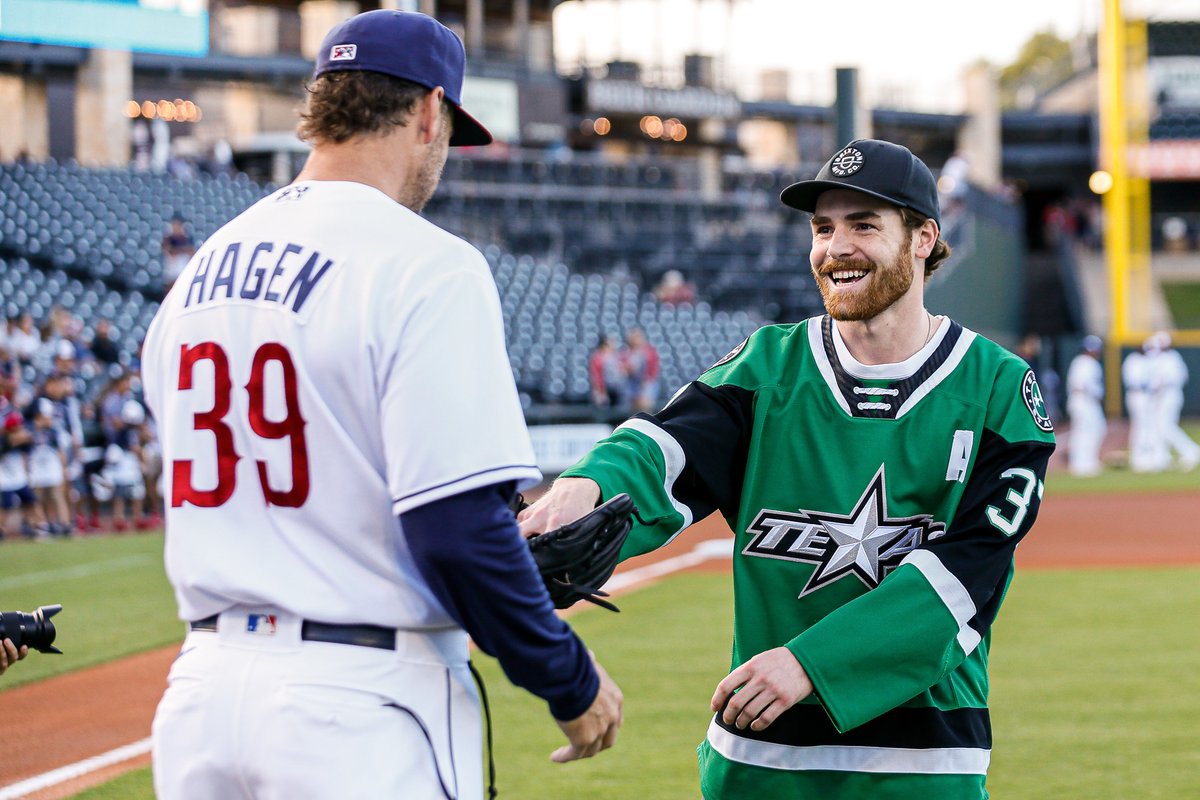 Good luck to the @TexasStars with their 2022 - 2023 season! 🌟