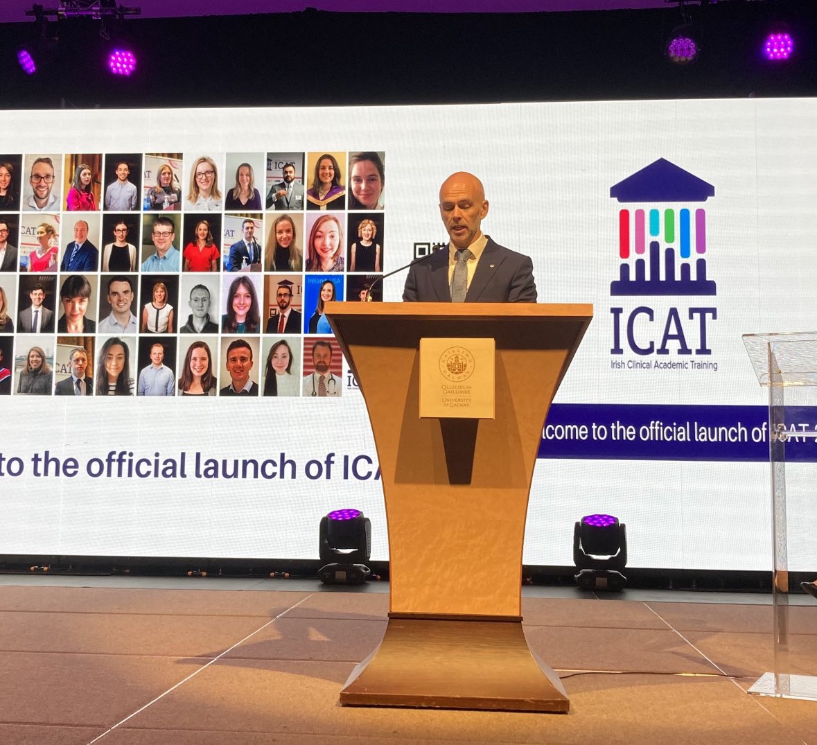 MijkBoyle's tweet image. Massively proud of this guy and all the ICAT executive today at the launch of the second phase of the programme. Such an important initiative…and a bit of family affair getting Apollo in on the action.. @ICATProgramme @MichealMartinTD @hrbireland #ICAT2