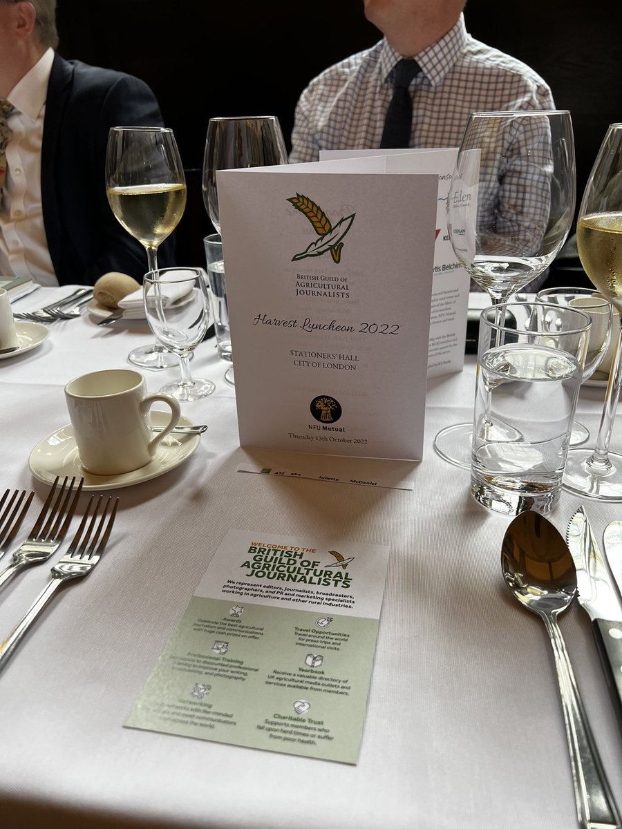 KendallsPR's tweet photo. A wonderful day out of the office for the #KendallsPR team to attend the @GAJinfo Harvest Lunch following a beautiful harvest service at @stbrideschurch.
Great to catch up with so many familiar faces and hear from guest speaker @jake_fiennes @HolkhamEstate ππ
#AgriPR https://t.co/f7Qj1RAvEC