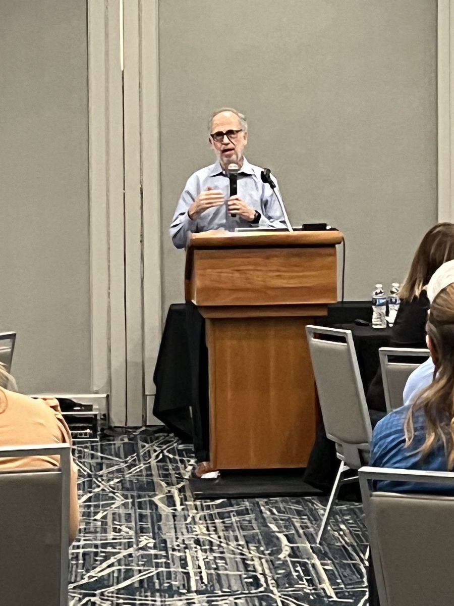 leeneu87's tweet photo. @funsocdoc kicks off day 2 of the SCOPE Workshop @hospitals4kids #SCOPECollaborative https://t.co/nZe9k3h7x3