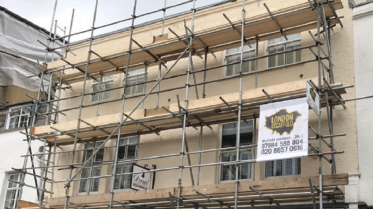 LondonNeedsCool's tweet photo. As well as heating, cooling and ventilation systems, we also offer a full scaffolding service.

Give us a call on 020 8657 0606 or visit https://t.co/YiUtcjo1Uy to see the full list of our services.

#scaffolding #scaffoldingservices #london #southeastengland https://t.co/LNHkglQ2x3