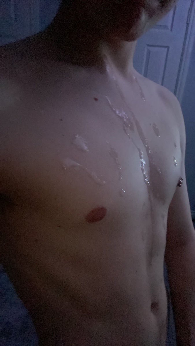 youngirish001's tweet photo. Wishing it was someone’s else’s load all over my chest #gay #twink #cum #load #teen https://t.co/mlDtm9bFnd