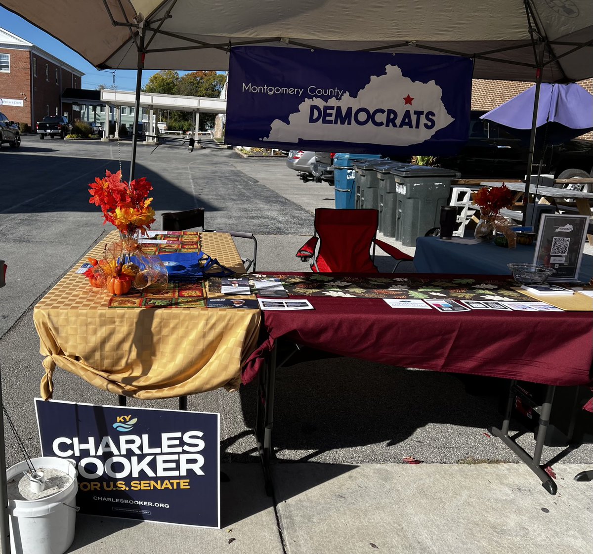 DemocratsMoco's tweet image. Representing ⁦@Booker4KY⁩ here at Court Day! Yard signs available right next to Tomatoes and Flames