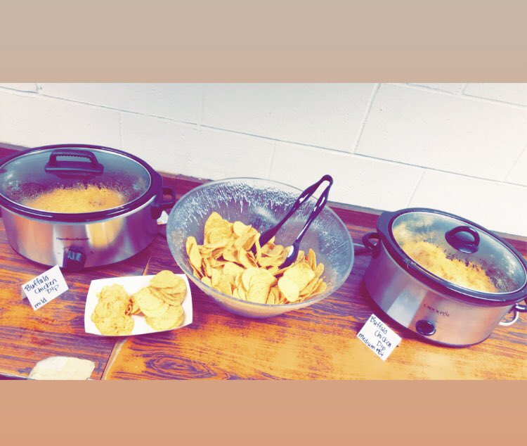 It’s a chicken dip and chips kind of morning at UPS Newark! Food is fuel to the body 💪🏻 Good job to ALL our employees after a heavy Friday !!! <a href="/UPSers/">UPSers</a> <a href="/UPS/">UPS</a>