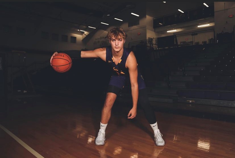 <a href="/CoachDKummer/">Donald Kummer</a> F 6’4 205lbs Hunter Stanton Saint Joseph Central HS (KY) 2023 Prospect 
(2022 Highlights)- hudl.com/v/2HSiGb  
  Twitter Name- <a href="/HunterStaton14/">Hunter Staton</a> 
HC Twitter Name: @Flyer_Nat1on