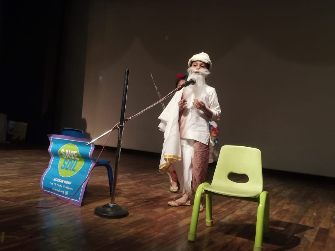 shikha_kwatra's tweet photo. Inter Class Fancy Dress competition was held  @AhlconIntl . Ss of prep participated creatively as their Idols and made the show a hit. @ashokkp @y_sanjay @ShandilyaPooja @KakoliLogani @TanuMathur10 https://t.co/Npgk5Eg4dq