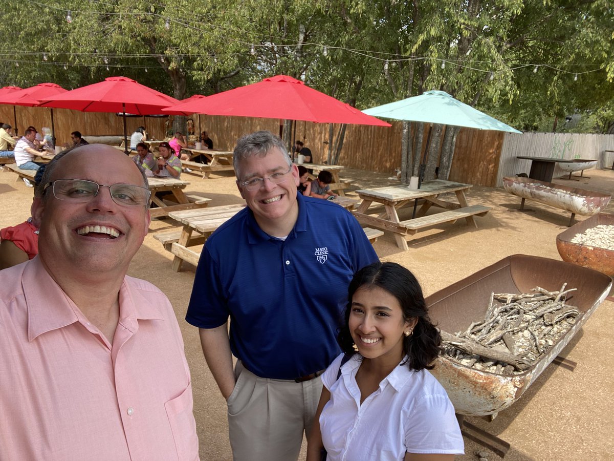 DavidRLinden's tweet photo. Waiting for @2m_smokehouse BBQ in San Antonio during #BMES2022 with @BMES_Minn_SE https://t.co/xCmlLgljvc