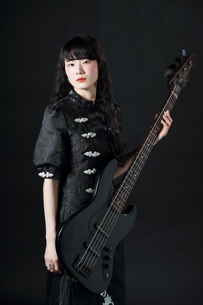 正規品販売! 絶版◇BAND-MAIDzippo生写真サイン付きミサ 絶版◇BAND