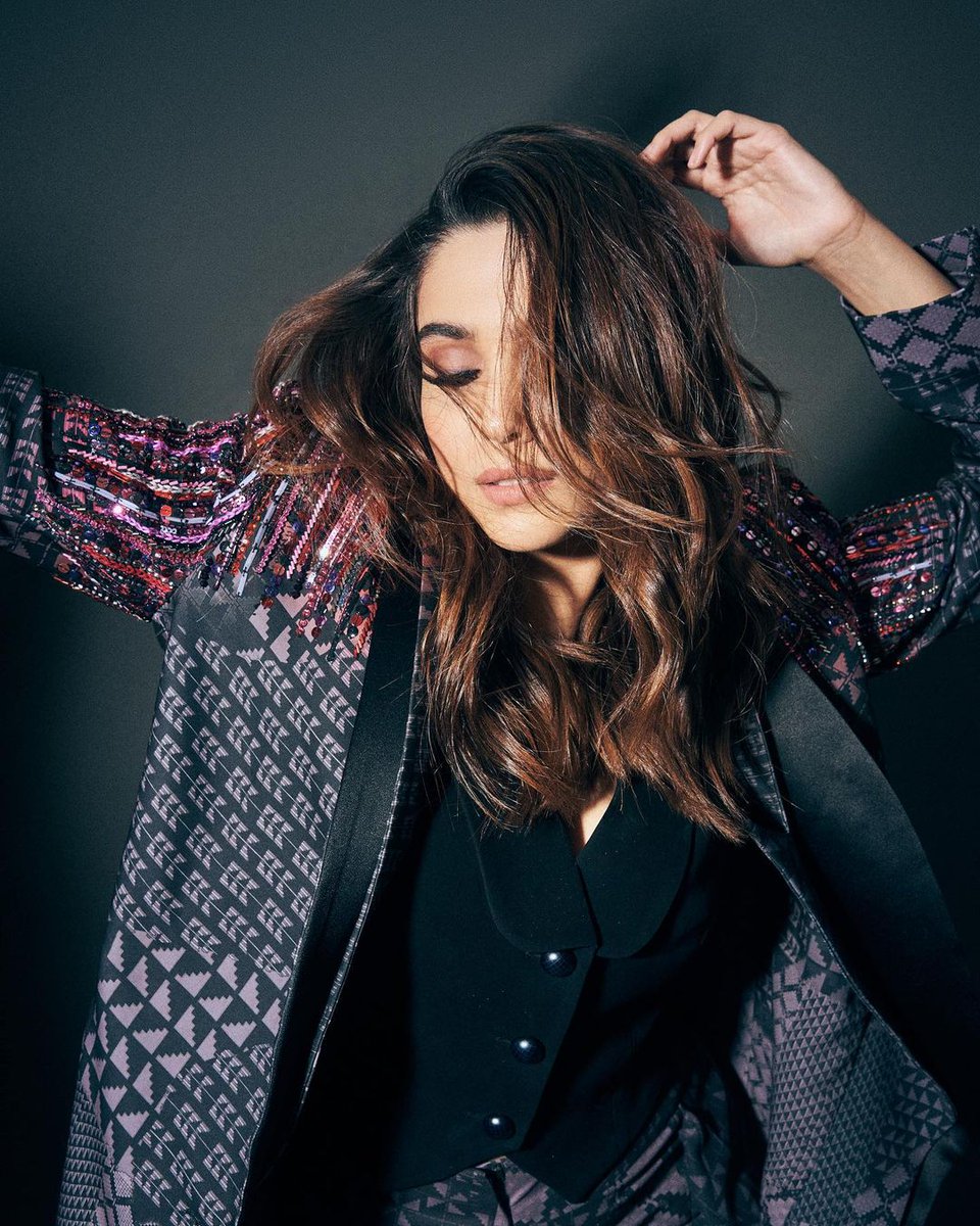 Sharvari 🐯 tweet media