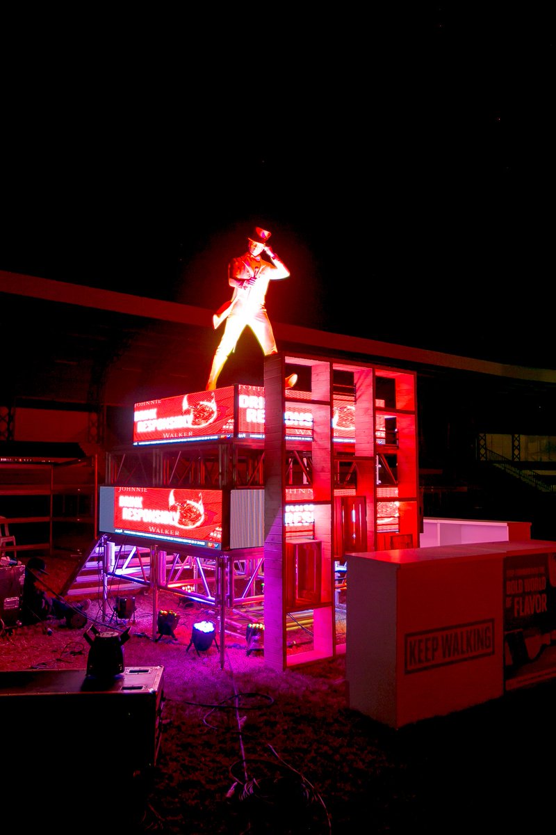 patopozze_Ke's tweet photo. #WalkerTownMeru at Kinoru Stadium was full, Ruger's performance & artists like Nviiri, Femi one Dj Gauchi was lit,everyone ejoyed,Vibe & time was Amazing. I'm Looking forward to the next #WalkerTown event. Thanks to @JohnnieWalkerKe for the amazing setup. #RugerInMeru #KeepWaking https://t.co/BJh65lcz6l