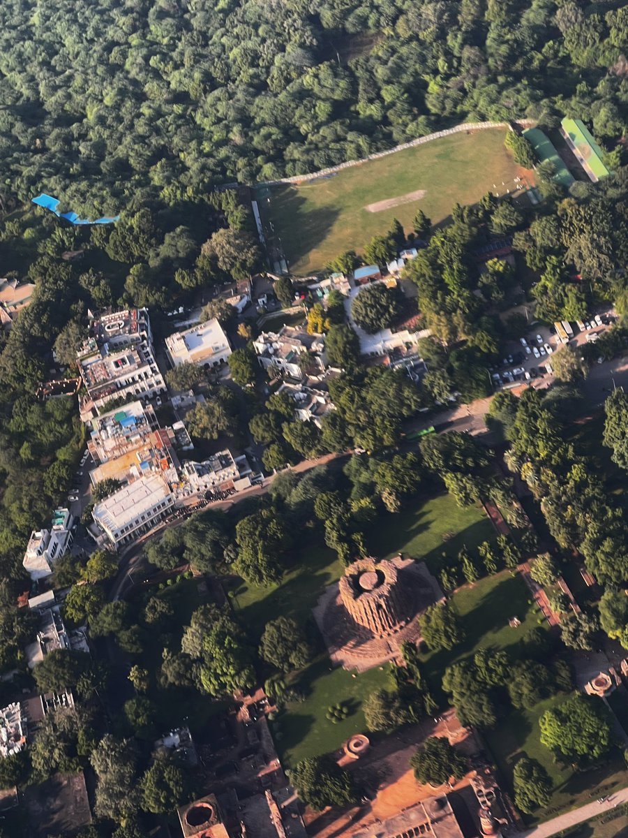 builthistories's tweet photo. Bird’s eye view…
#birdseyeview #qutbcomplex #delhi #worldheritage #aerialphotography https://t.co/bEWdW6Ef4T