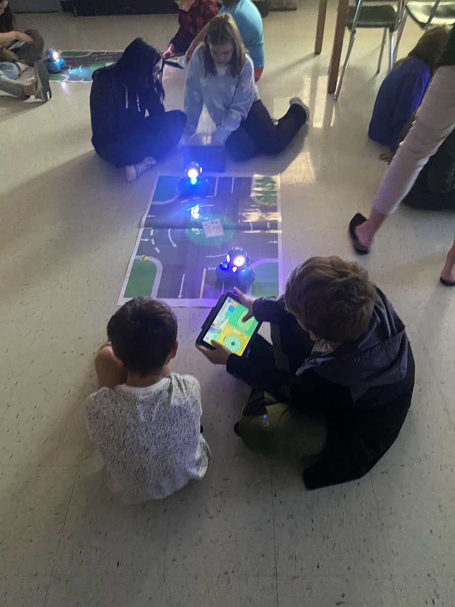 OJR Elementary STEAM tweet media