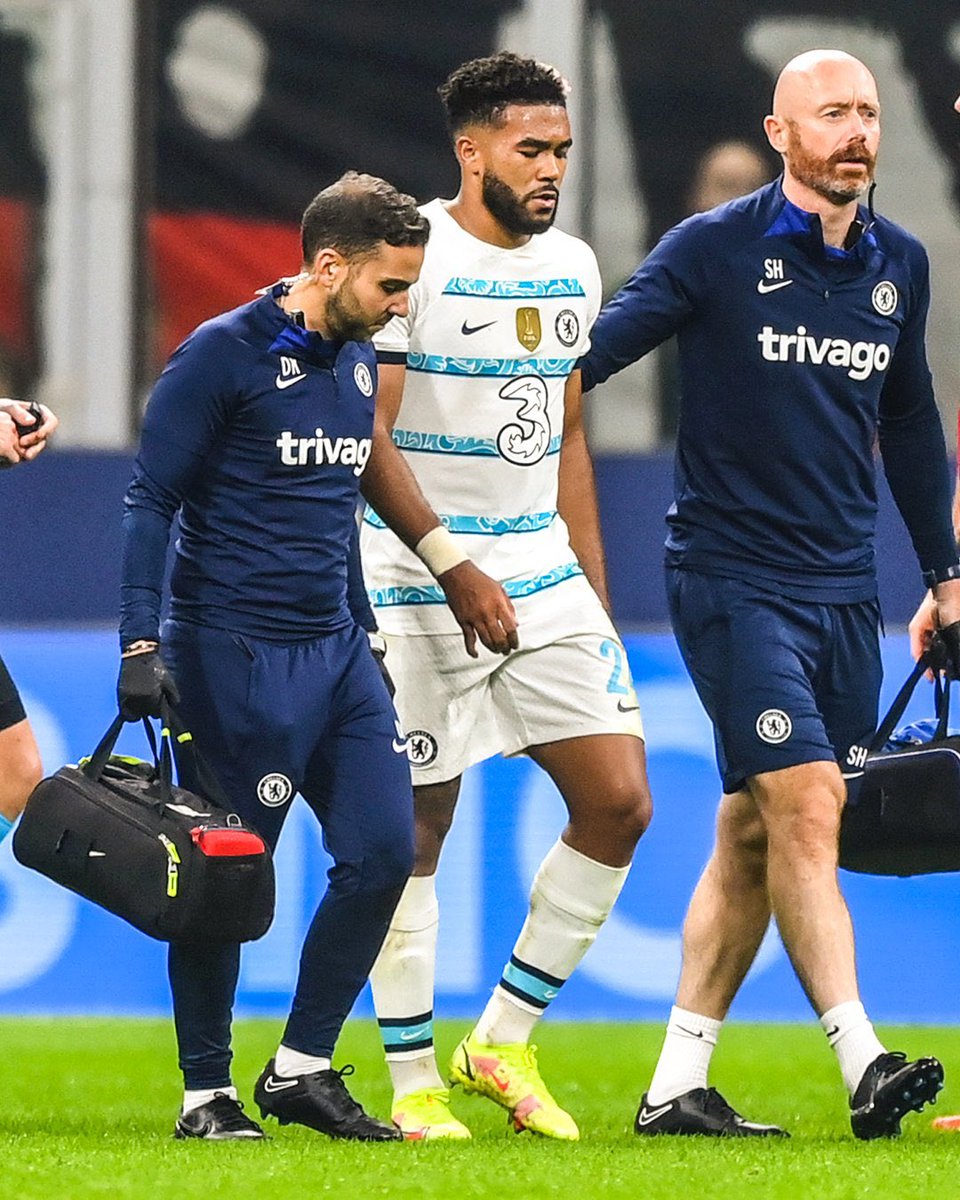 ReeceJamesView's tweet photo. Get well soon champ. 💙 https://t.co/XbzaVJ3iLj