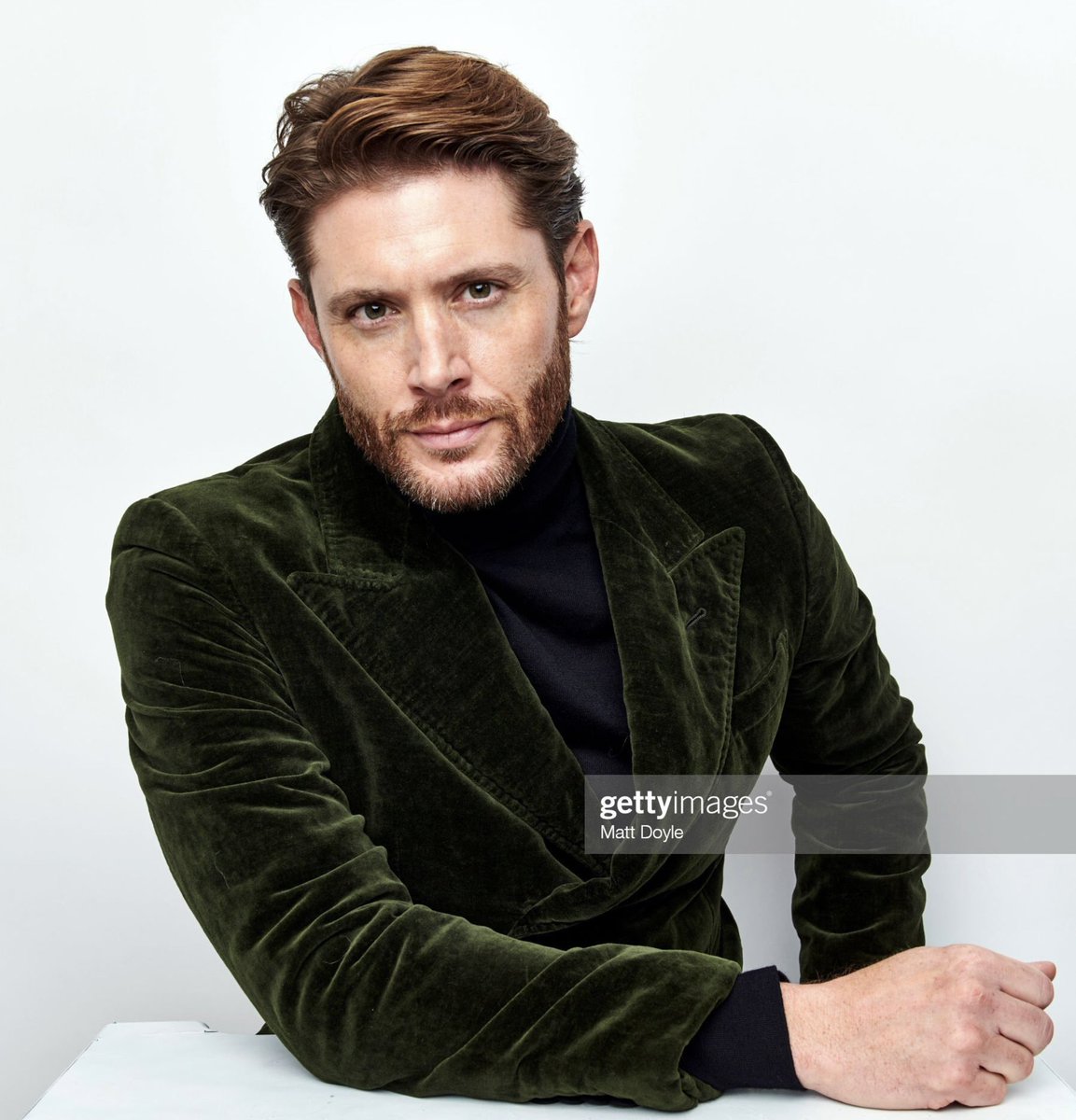 FangasmSPN's tweet photo. The Getty pics of @JensenAckles from NYCC are out so my timeline looks like this... (not complaining tho) https://t.co/DmfYBIZPog