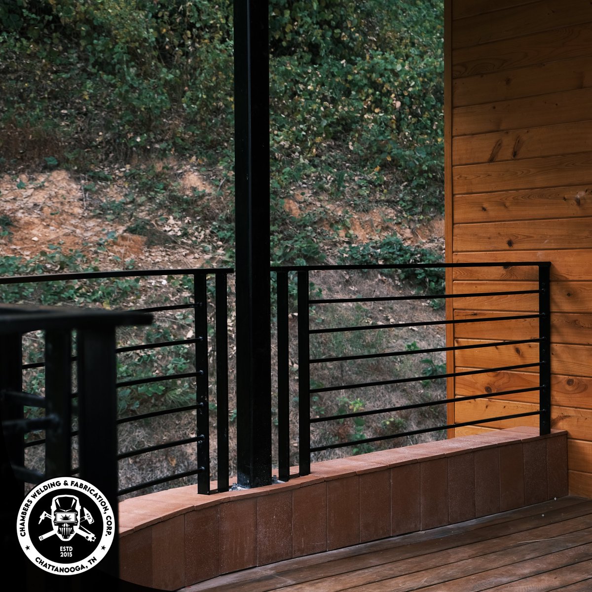 Chamberswelding's tweet photo. Modern railing for a beautiful newly built home atop Signal Mountain. Click the link in our bio to learn more.

#rail #railing #handrail #handrailing #customrailing #chattanooga #welding #welder #fabrication #customwelding #customfabrication #custom #chambers #chamberswelding https://t.co/3CLK3kbUvj
