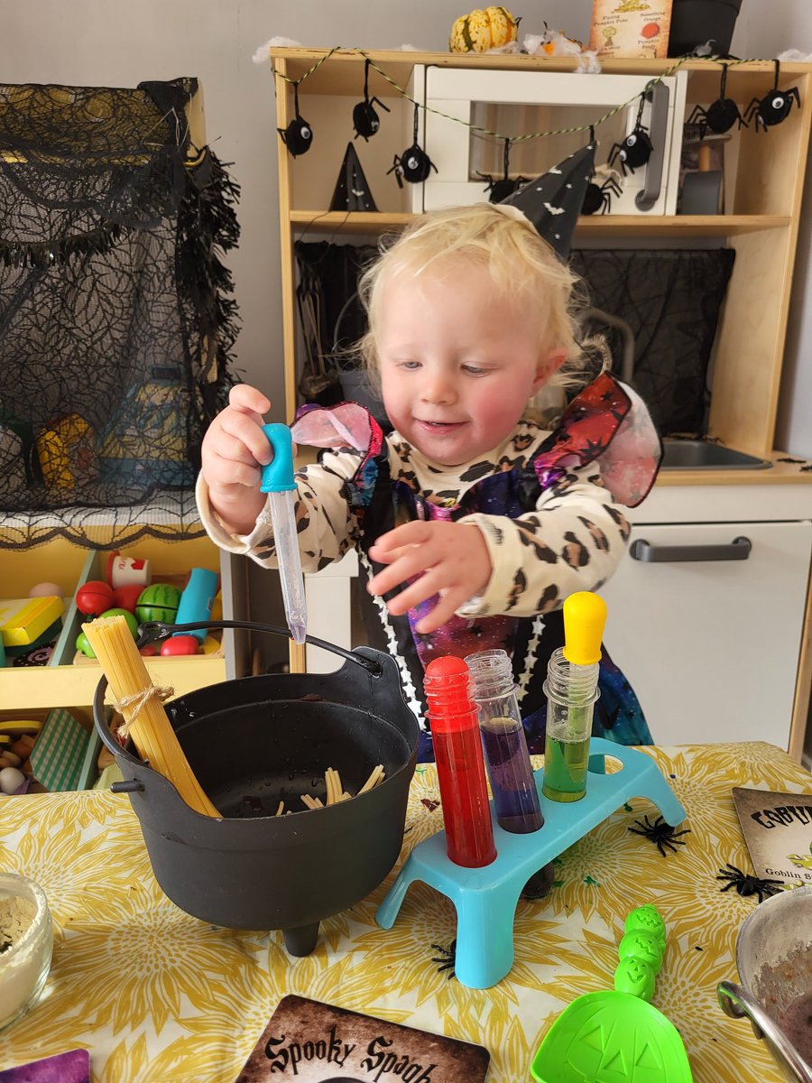 MrsKavanagh79's tweet photo. Bubble, Bubble, Toil &amp; Trouble...Potion making with my little witch 🧙‍♀️🕷🕸🧹 https://t.co/GUMJHcRAK1