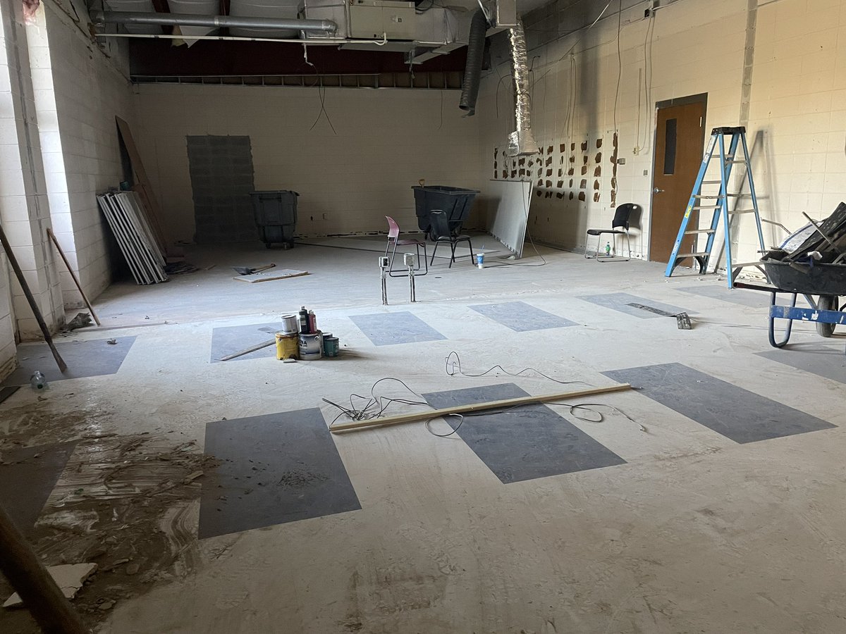 nighthawksftbl's tweet photo. Did we mention that we’re getting a conference room too? 😅

The construction begins!

#SOOOAAR // #NightHawksFootball https://t.co/fhwToWFeIu