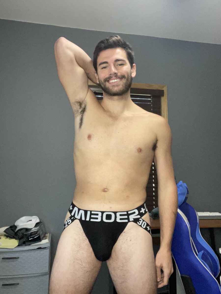 Liam Jacobs 🇺🇦 |TOP 0.22% 🏆 on Twitter: "happy friday 💎"