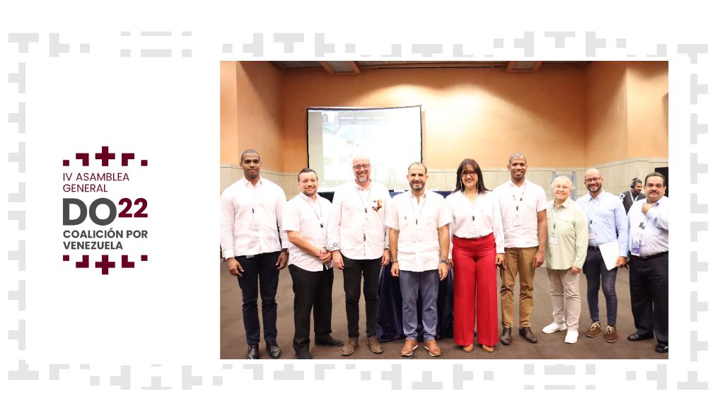 coalicionve's tweet photo. Organizaciones de la sociedad civil venezolana y autoridades de República Dominicana comparten con las misiones de la OIM, ACNUR y nuestra directiva; todos en la IV Asamblea General, procurando avances para la integración de la población migrante venezolana 
#DO22 #EstamosUniDOs https://t.co/OPwjzBFgCl