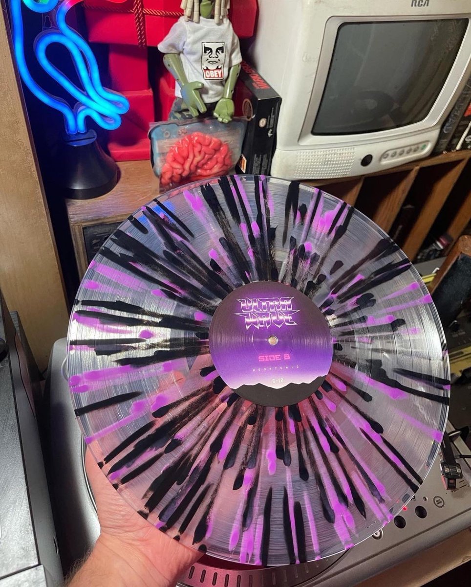TimeSlaveRec's tweet photo. Itโs great to see the vinyl of @neontenic โs album ULTRAWAVE being put to good use ๐ huge thanks to โodzin3โ for these photos!
The vinyl may have sold out but cassette & minidisc are still available ๐ผ๐ฝ
https://t.co/F7HjX7obSO
#neontenic #ultrawave https://t.co/0Gh3wpZkyS