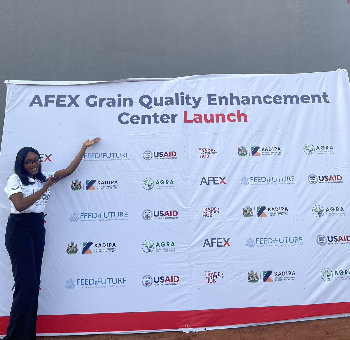 Timidey4you's tweet photo. Here are pictures from the launching of AFEX Grain Quality Enhancement Center and the biggest storage infrastructure in Kaduna state.
#AFEXPlantLaunch https://t.co/bSrVTlXapK