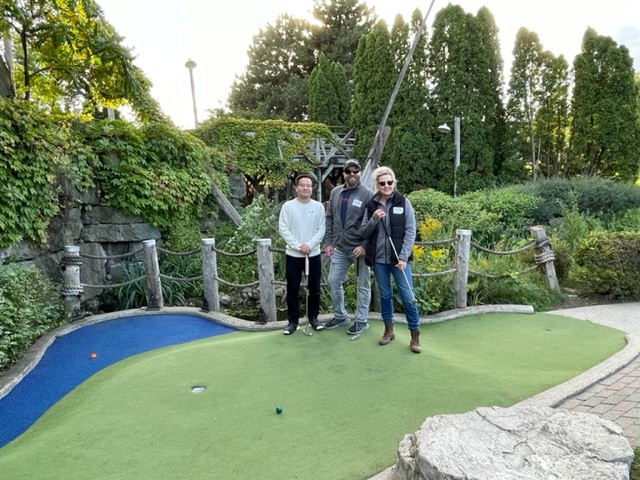 At #TransUnion, we want our associates to feel connected. That’s why we organize social events featuring a variety of fun activities throughout the year. Recently, we brought all our associates together for a fun mini golf outing held at Adventure Village in Hamilton, Ontario!