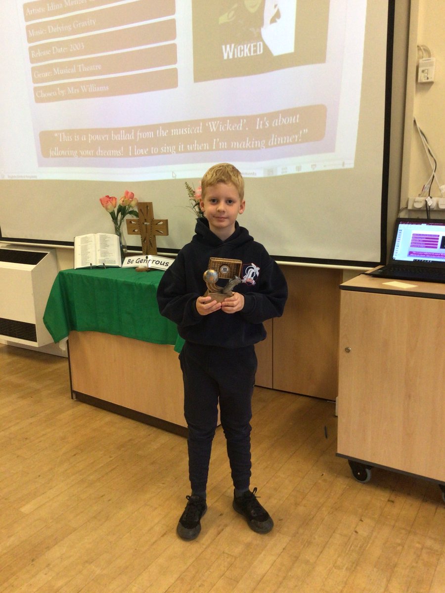 BartonSmsa's tweet photo. Stars everywhere! We are very proud of our winners which includes sports awards outside school ☺️😁 @LancsAssessment @LancsPE @lancrcedserv https://t.co/oBindWsxy6