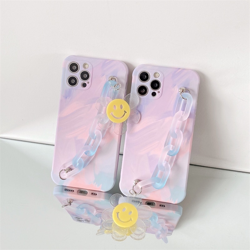 jellycases's tweet photo. So much love for this case! 💜⁠
Aurora Smiley Chain Case ⁠
Available for all iPhones, get yours now!⁠⁠⁠⁠⁠
⁠⁠⁠⁠⁠⁠
Free Worldwide Shipping on all orders! 🌎⁣⁠⁠⁠⁠
⁠
Get yours here: https://t.co/JnltCqf8SL

#myiphone #jellycases #iphone14 #iphone13 #iphone11 https://t.co/at9MRnu1dC