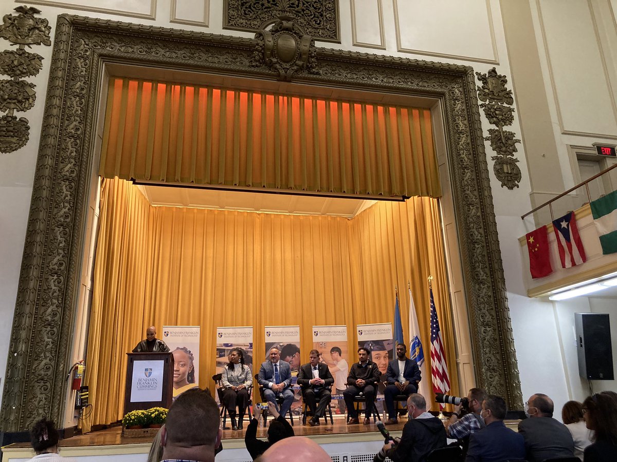 caroldham's tweet photo. I LOVE that the @BFITinvolved event with @SecCardona, @marty_walsh, and @AyannaPressley about inclusive education and workforce started with a land acknowledgement. #ClimateAction #GreenJobs #renewableenergy https://t.co/OLcldGYLq7